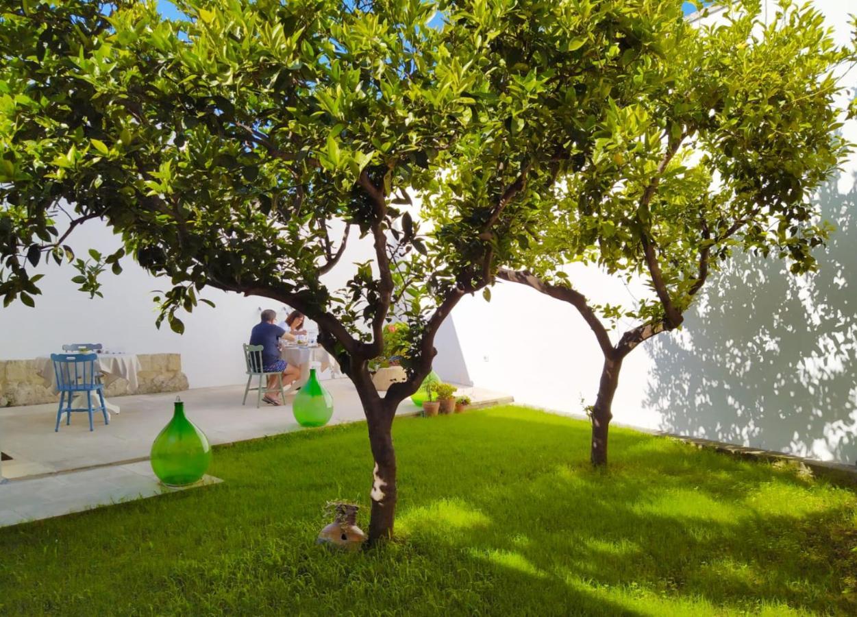 Acquarica Li Perrini Boutique B&B מראה חיצוני תמונה