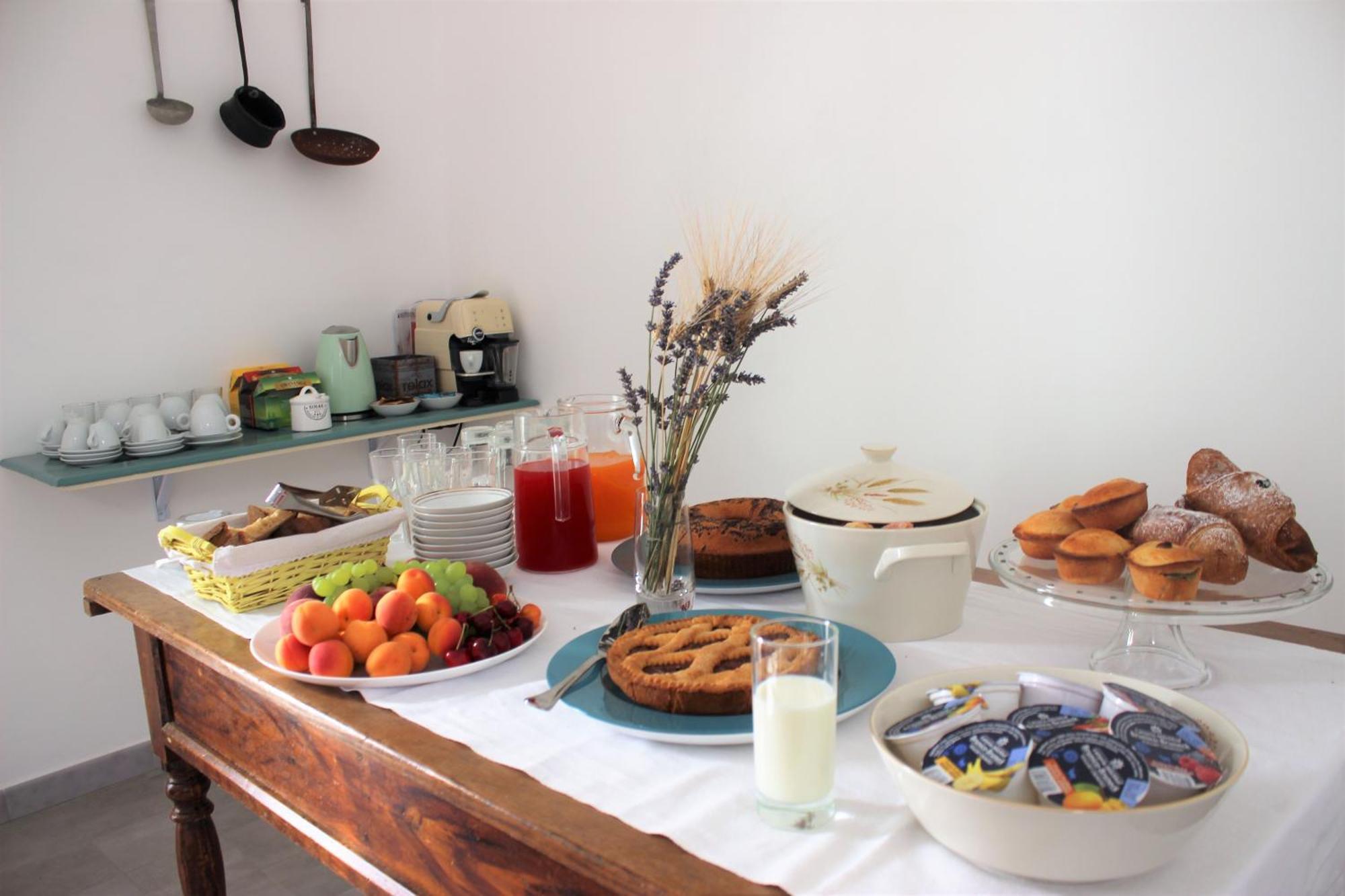 Acquarica Li Perrini Boutique B&B חדר תמונה